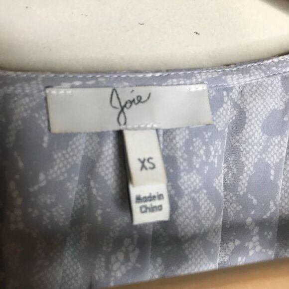 Joie Sz XS Silk Sleeveless Top - Picture 2 of 6